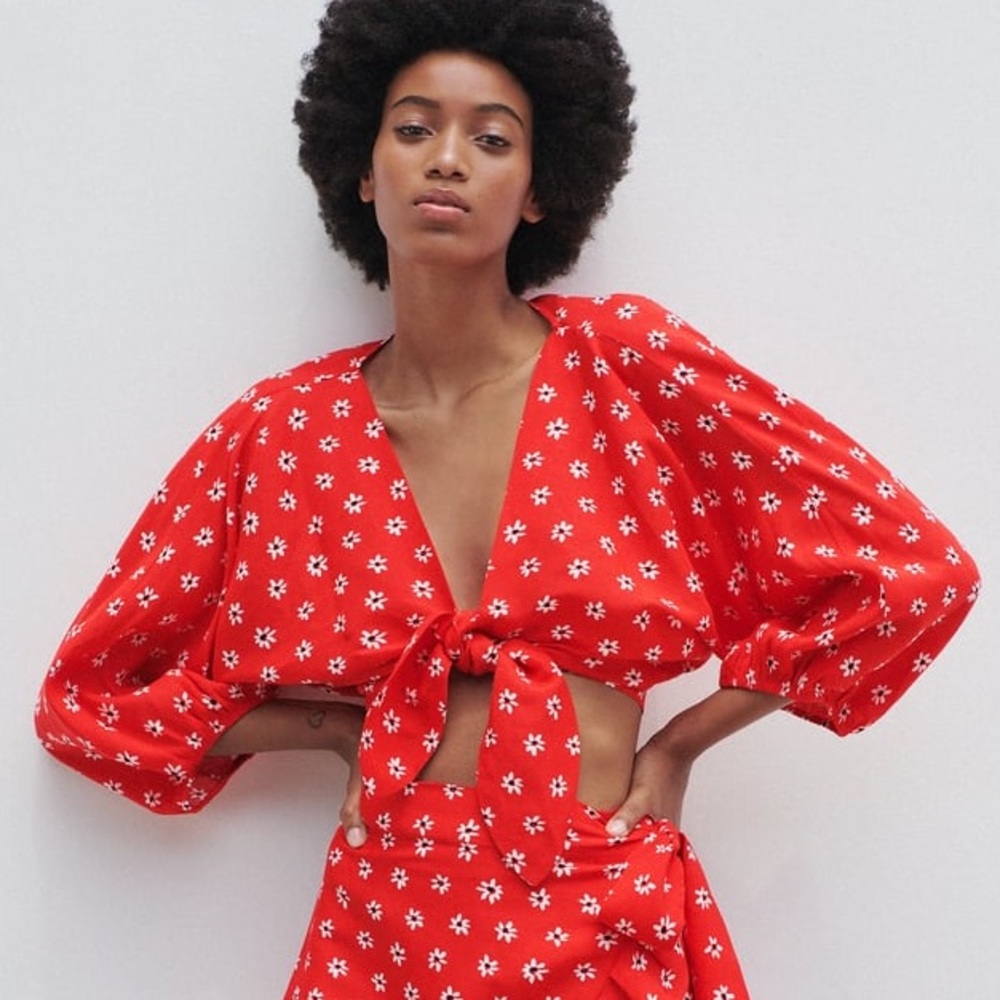 Zara Cropped Tie-Front Red Floral Blouse